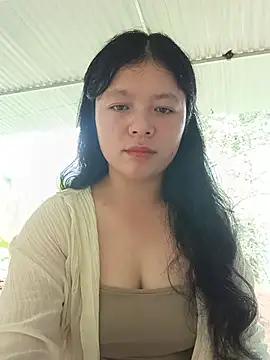 Snapshot of lisa-bae00 chatting on 07-05-26, 03:23 lisa-bae00 online show from 07-05-26, 03:23