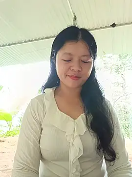 Snapshot of lisa-bae00 chatting on 07-18-26, 02:38 lisa-bae00 online show from 07-18-26, 02:38