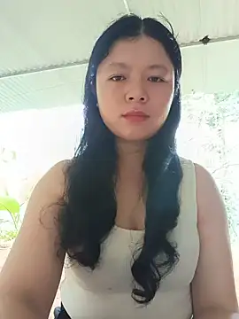 Snapshot of lisa-bae00 chatting on 07-20-26, 02:04 lisa-bae00 online show from 07-20-26, 02:04