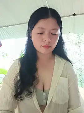 Snapshot of lisa-bae00 chatting on 07-20-26, 10:50 lisa-bae00 online show from 07-20-26, 10:50