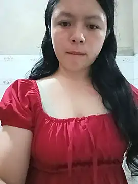 Snapshot of lisa-bae00 chatting on 07-21-26, 12:18 lisa-bae00 online show from 07-21-26, 12:18