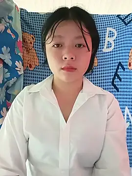Snapshot of lisa-bae00 chatting on 07-25-26, 12:31 lisa-bae00 online show from 07-25-26, 12:31
