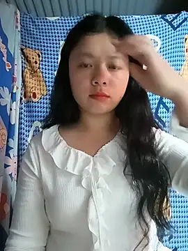 Snapshot of lisa-bae00 chatting on 08-06-26, 01:35 lisa-bae00 online show from 08-06-26, 01:35
