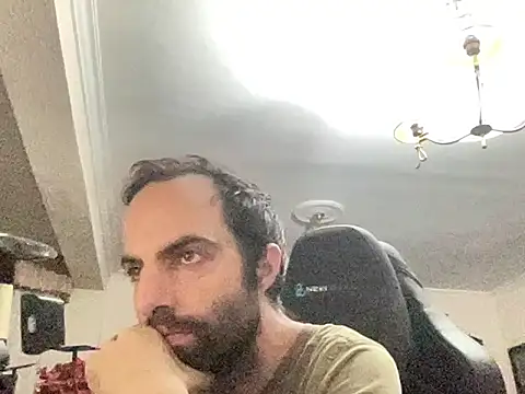 Snapshot of sex247spain chatting on 10-20-25, 04:02 sex247spain online show from 10-20-25, 04:02