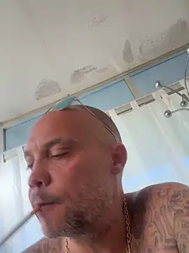 gitanoMad online show from 03-27-26, 04:51