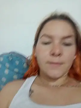 Snapshot of Camila_jiraldo chatting on 10-20-25, 04:02 Camila jiraldo online show from 10-20-25, 04:02