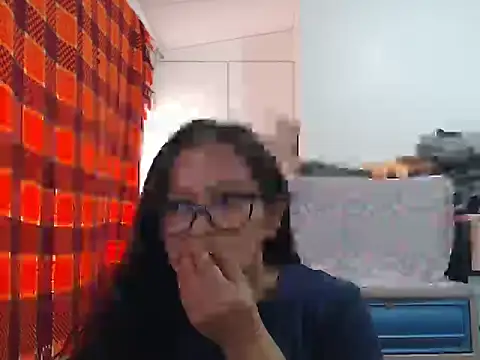 Snapshot of Kinkybela2025 chatting on 02-12-26, 03:01 Kinkybela2025 online show from 02-12-26, 03:01