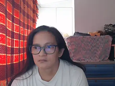 Snapshot of Kinkybela2025 chatting on 02-19-26, 11:45 Kinkybela2025 online show from 02-19-26, 11:45