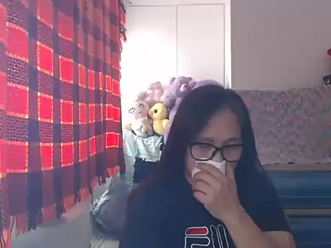 Snapshot of Kinkybela2025 chatting on 03-16-26, 03:01 Kinkybela2025 online show from 03-16-26, 03:01