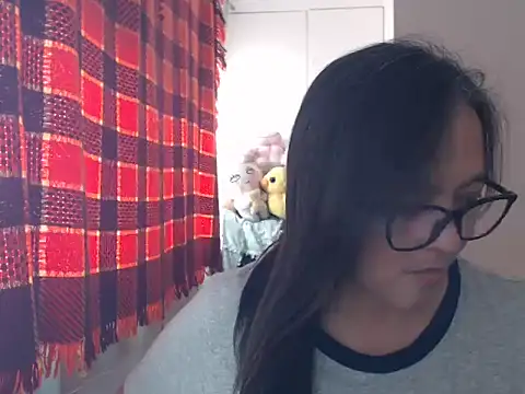 Snapshot of Kinkybela2025 chatting on 03-22-26, 03:32 Kinkybela2025 online show from 03-22-26, 03:32