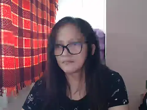 Snapshot of Kinkybela2025 chatting on 03-25-26, 10:38 Kinkybela2025 online show from 03-25-26, 10:38