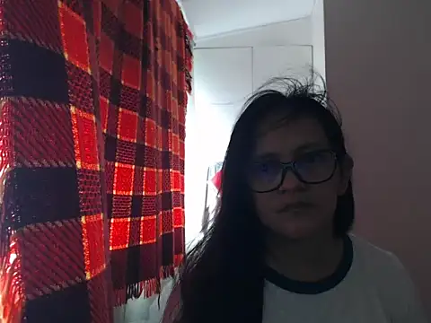 Kinkybela2025 online show from 06-15-26, 12:35