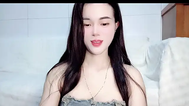 Family-Lovee online show from 07-14-26, 06:46