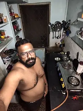 Snapshot of Siranjeevishiva chatting on 04-08-26, 06:08 Siranjeevishiva online show from 04-08-26, 06:08