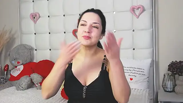 Snapshot of AlsouKass chatting on 03-13-26, 07:26 AlsouKass online show from 03-13-26, 07:26