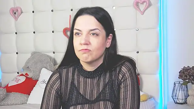 Snapshot of AlsouKass chatting on 03-31-26, 06:25 AlsouKass online show from 03-31-26, 06:25