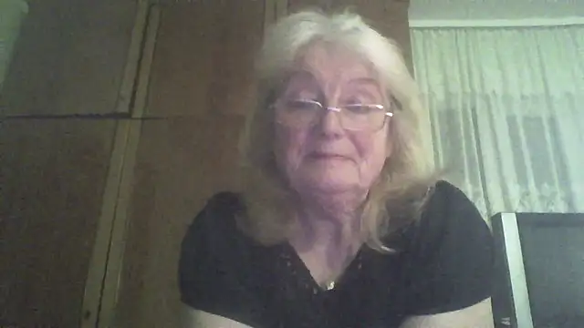 AmyLove353 online show from 04-02-26, 08:39