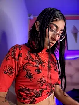 Violeet-Smith online show from 10-23-25, 01:32