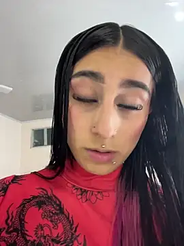 Violeet-Smith online show from 11-12-25, 11:25