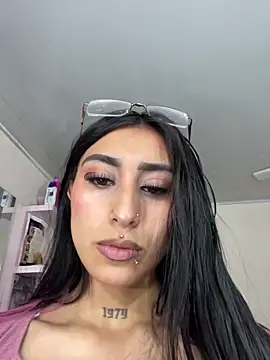 Violeet-Smith online show from 11-13-25, 09:14