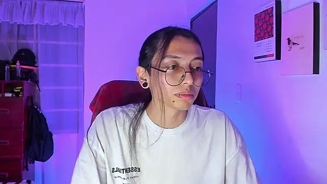  Astrea  online show from 02-20-26, 01:02