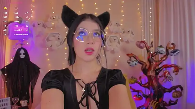 MelanieCorner1 online show from 10-30-25, 03:57