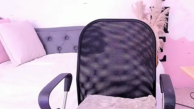 gracehall 1 online show from 11-27-25, 11:23