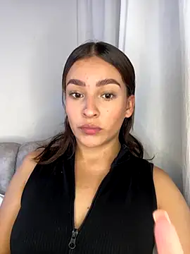 Snapshot of Talia_Bonet chatting on 10-25-25, 03:29 Talia Bonet online show from 10-25-25, 03:29