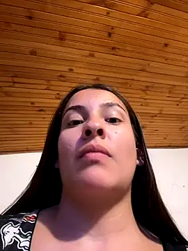 Snapshot of Talia_Bonet chatting on 11-05-25, 02:11 Talia Bonet online show from 11-05-25, 02:11