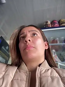 Snapshot of Talia_Bonet chatting on 11-13-25, 03:00 Talia Bonet online show from 11-13-25, 03:00