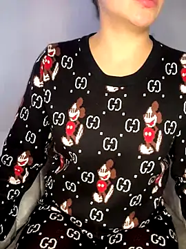 Snapshot of Talia_Bonet chatting on 12-13-25, 07:53 Talia Bonet online show from 12-13-25, 07:53