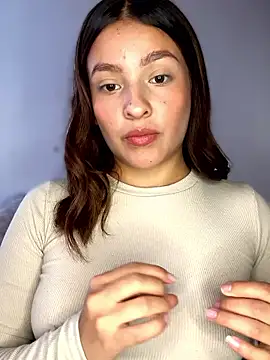 Snapshot of Talia_Bonet chatting on 01-07-26, 02:41 Talia Bonet online show from 01-07-26, 02:41