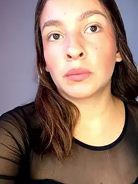 Snapshot of Talia_Bonet chatting on 01-08-26, 04:31 Talia Bonet online show from 01-08-26, 04:31