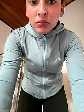 Snapshot of Talia_Bonet chatting on 01-14-26, 01:39 Talia Bonet online show from 01-14-26, 01:39