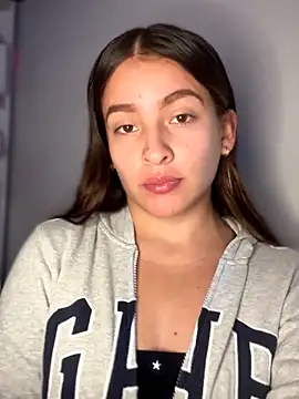 Snapshot of Talia_Bonet chatting on 02-17-26, 02:24 Talia Bonet online show from 02-17-26, 02:24