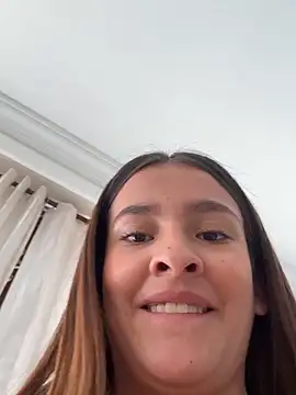 Snapshot of Talia_Bonet chatting on 03-06-26, 07:32 Talia Bonet online show from 03-06-26, 07:32