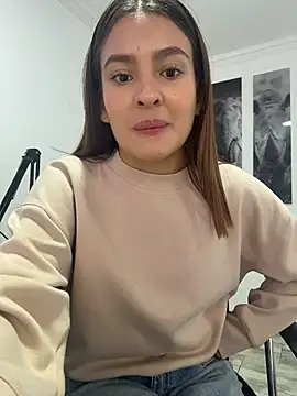 Snapshot of Talia_Bonet chatting on 04-02-26, 03:53 Talia Bonet online show from 04-02-26, 03:53