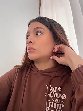 Talia Bonet online show from 05-12-26, 12:57