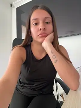 Talia Bonet online show from 05-13-26, 04:37