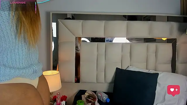 AnguelJones online show from 12-04-25, 04:22