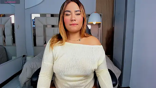 AnguelJones online show from 01-10-26, 03:52