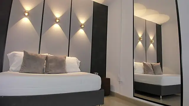 mia collins96 online show from 03-03-26, 02:18