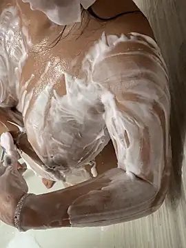 gatitalocahot online show from 03-08-26, 05:39