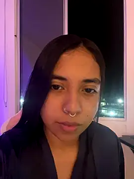 aly nicols online show from 11-11-25, 11:38