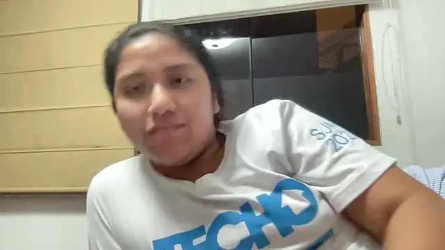 Kmiii21 online show from 12-15-25, 02:05