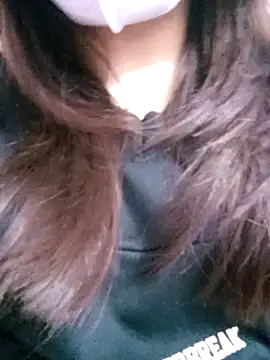 Snapshot of Meo_25 chatting on 10-30-25, 03:35 Meo 25 online show from 10-30-25, 03:35