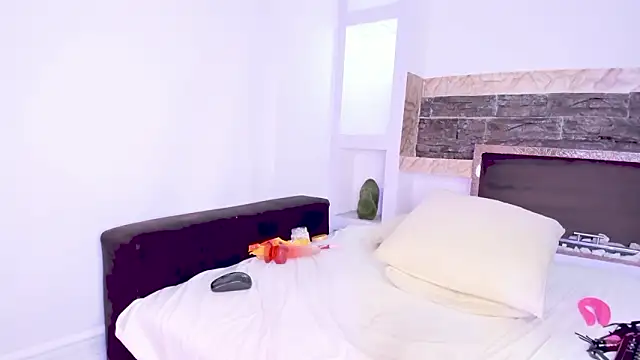 Snapshot of Cleopatriagad chatting on 03-01-26, 11:12 Cleopatriagad online show from 03-01-26, 11:12