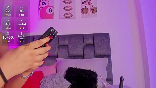 kittymonroe1 online show from 01-14-26, 05:07