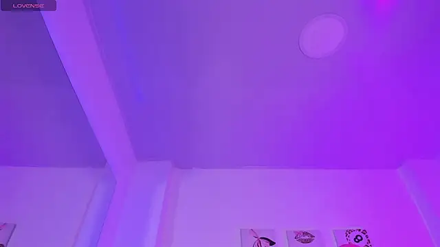 kittymonroe1 online show from 04-30-26, 05:52