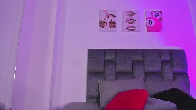 kittymonroe1 online show from 06-16-26, 06:10